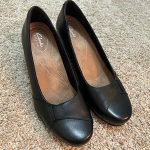 Clarks Artisan Rosalyn Belle Pumps